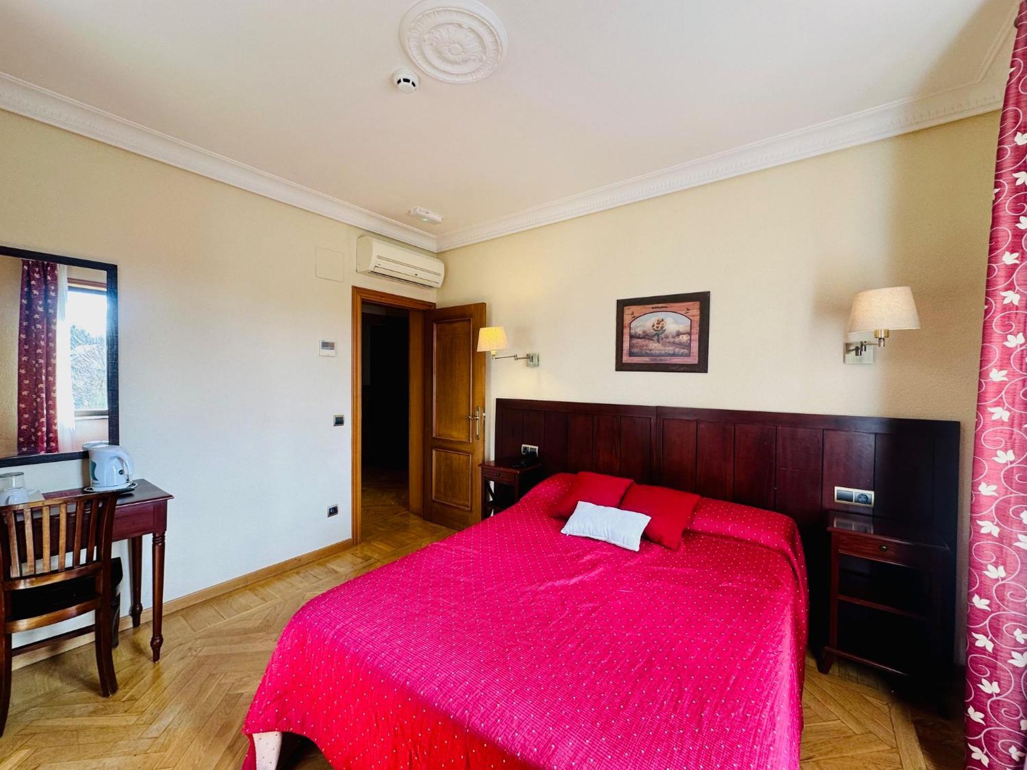 Hotel Boutique Rural Punta Me Torreblanca Гуадарама Екстериор снимка