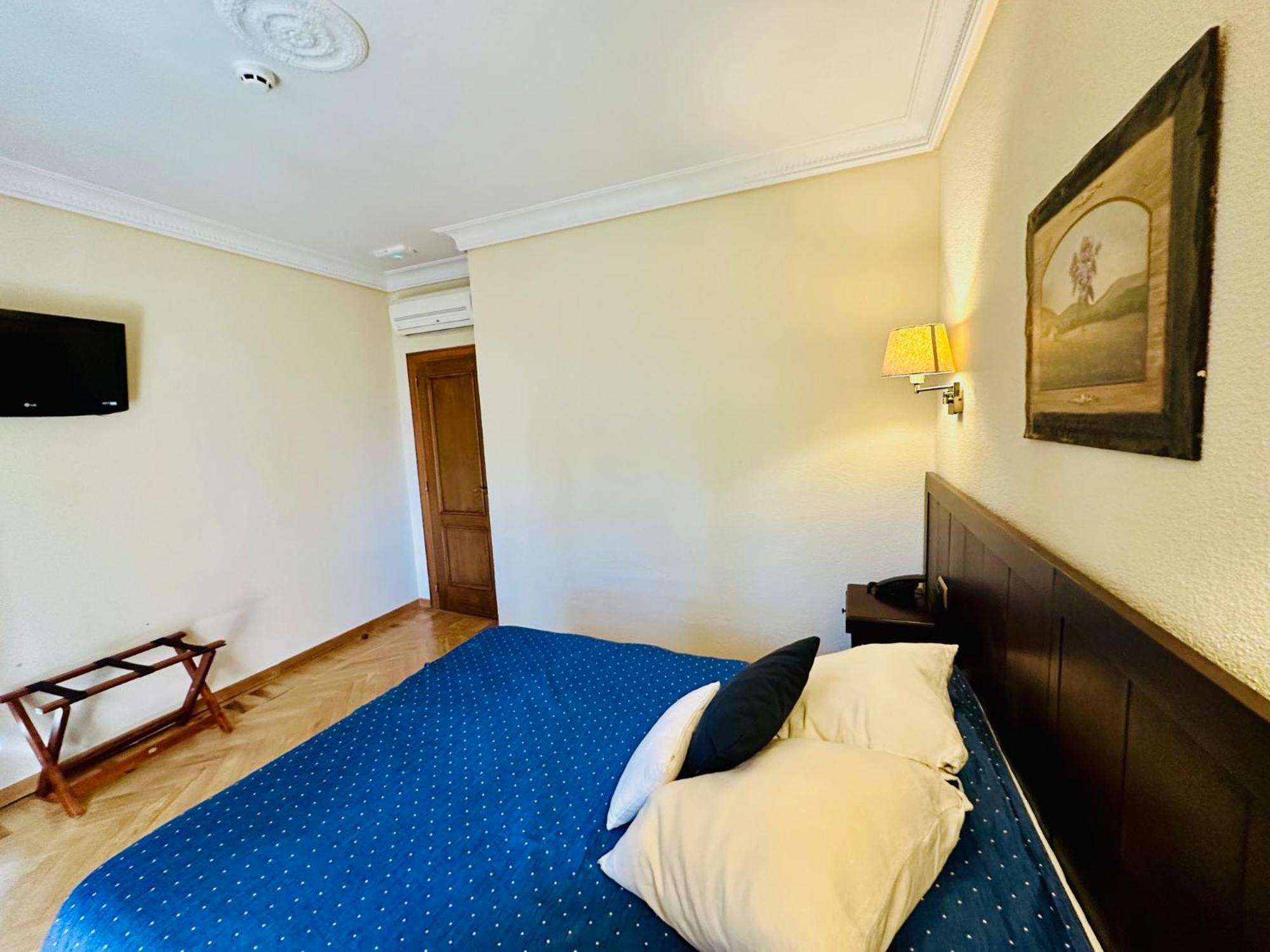 Hotel Boutique Rural Punta Me Torreblanca Гуадарама Екстериор снимка